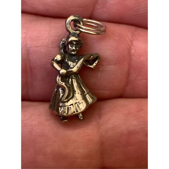 Partridge in a Pear Tree Lady Dancing #song #Christmas - Picture 2 of 4